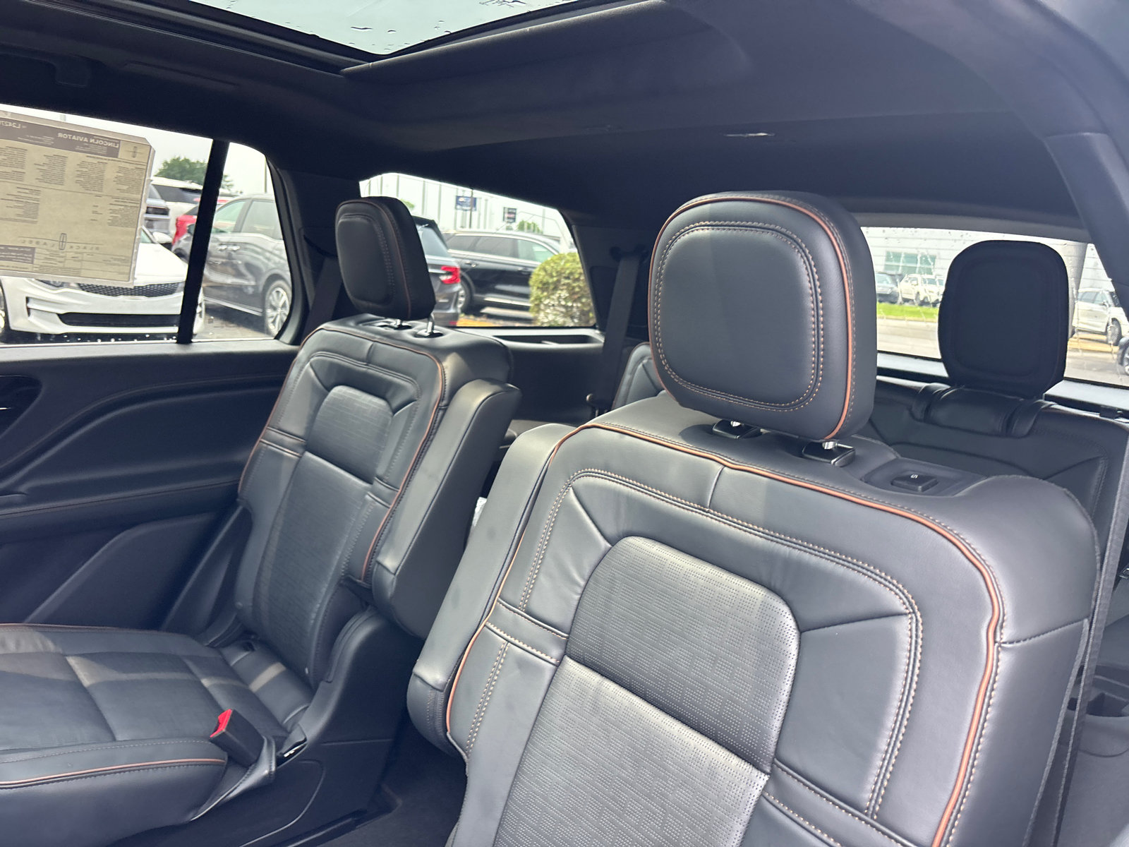 New 2026 Lincoln Aviator Black Label w/ Dynamic Handling Package AWD/4WD image 26
