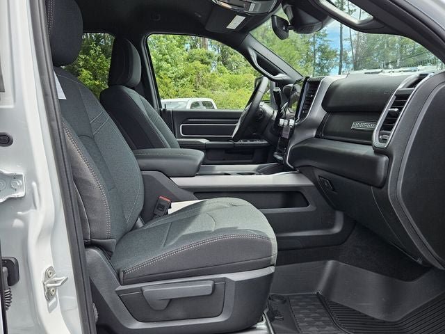 New 2025 RAM 2500 Big Horn AWD/4WD image 15