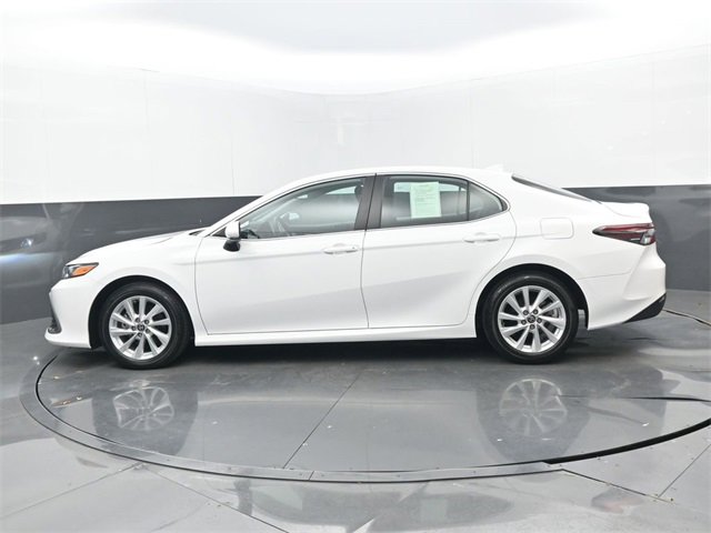 Used 2024 Toyota Camry LE image 23