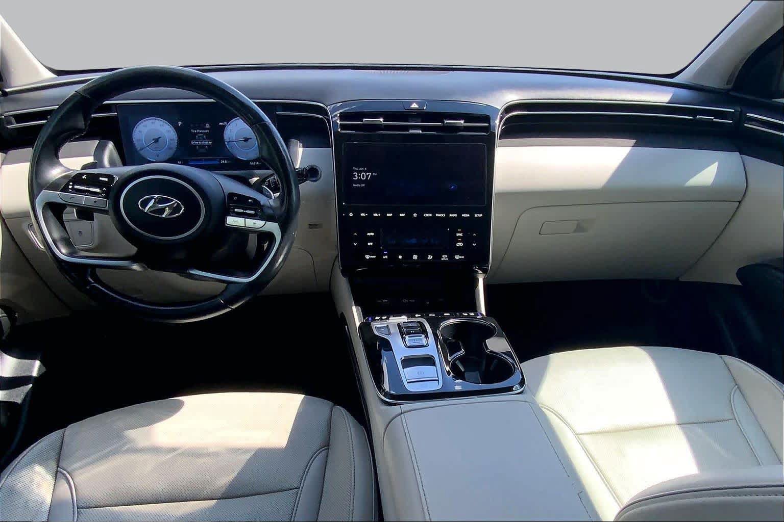 Used 2024 Hyundai Tucson Limited AWD/4WD image 16