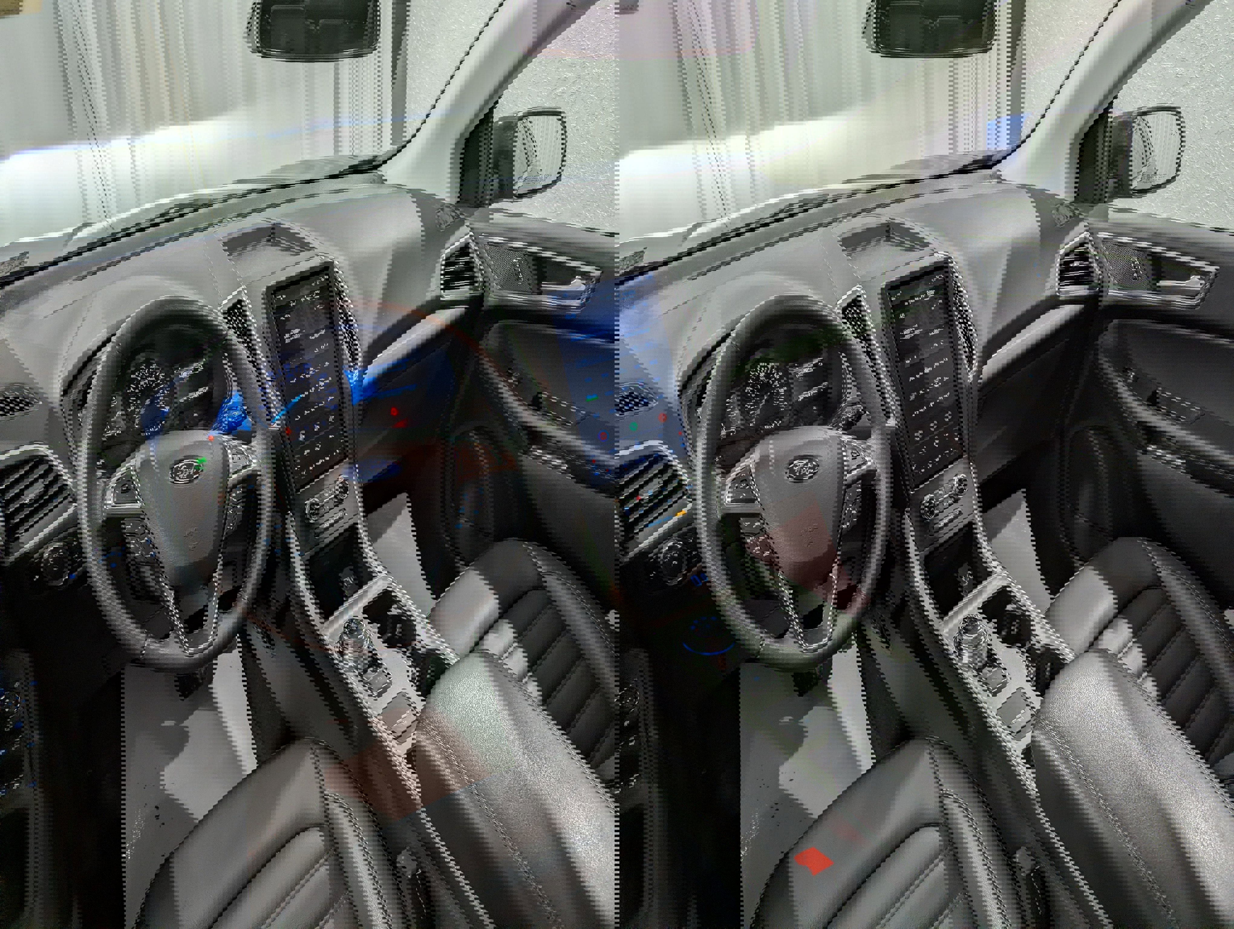 Used 2024 Ford Edge SEL w/ Convenience Package image 12