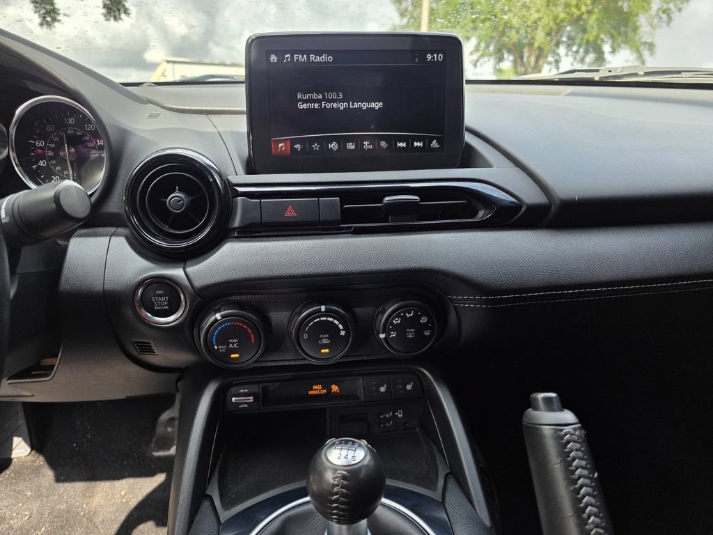 Used 2021 MAZDA MX-5 Miata RF Club RWD image 13