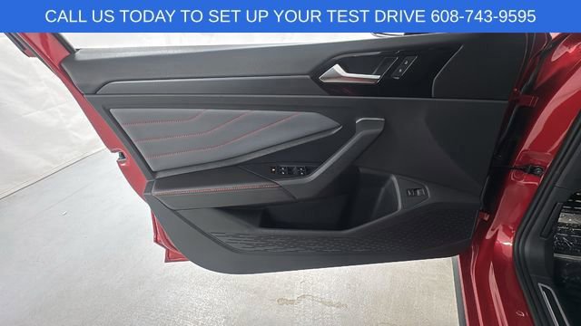 Used 2025 Volkswagen Jetta GLI Autobahn image 16