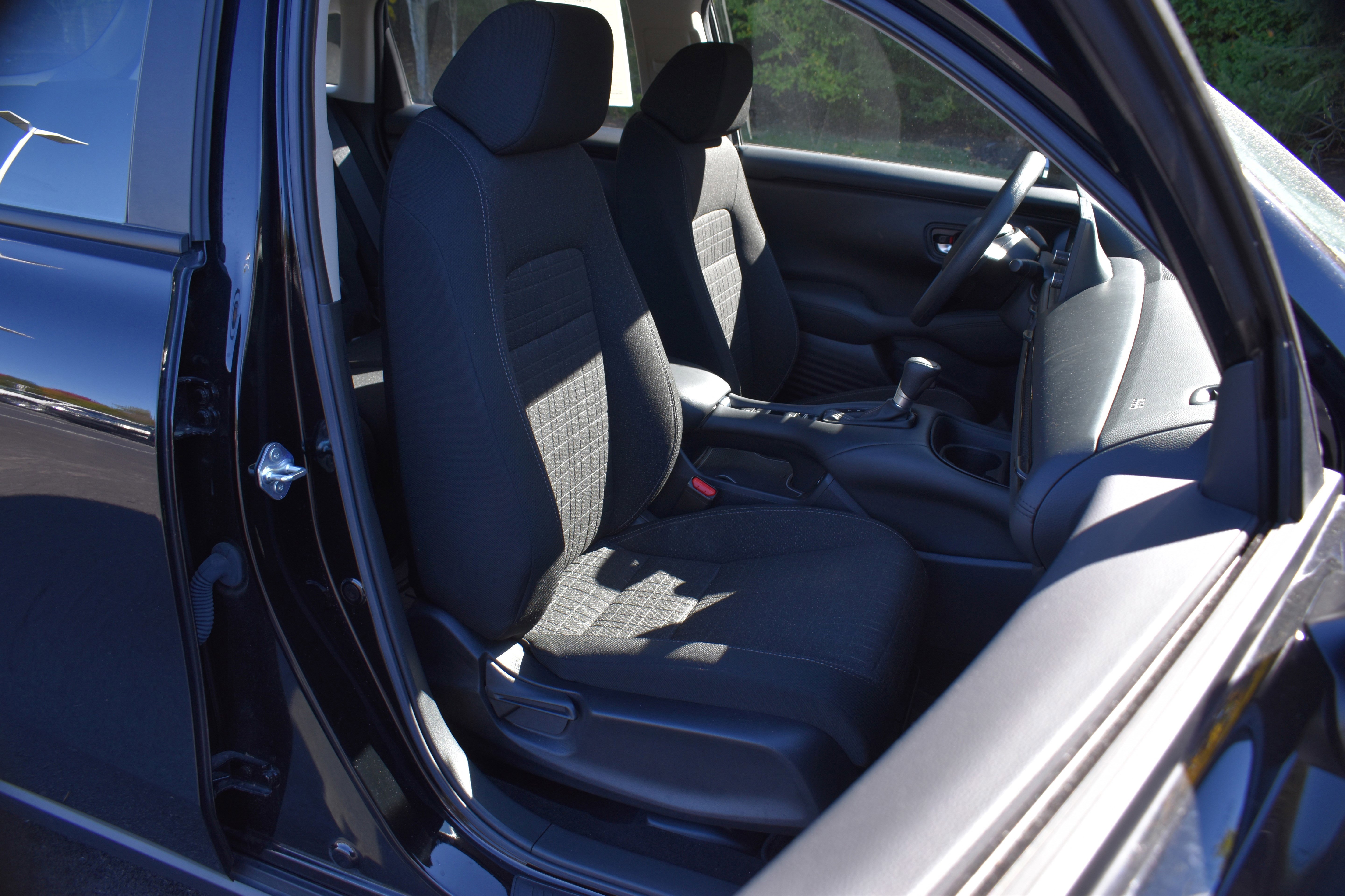 Certified 2024 Honda HR-V LX image 24