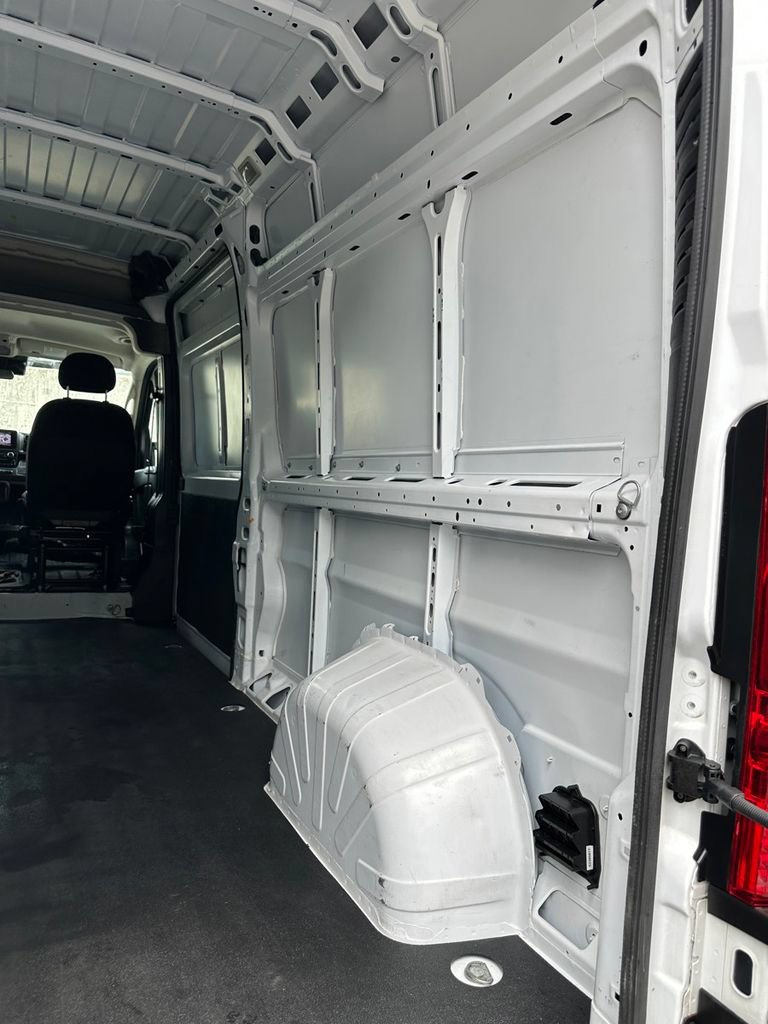 Used 2023 RAM ProMaster 2500 FWD image 23