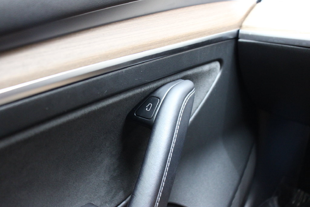 Used 2023 Tesla Model 3 Long Range AWD/4WD image 21