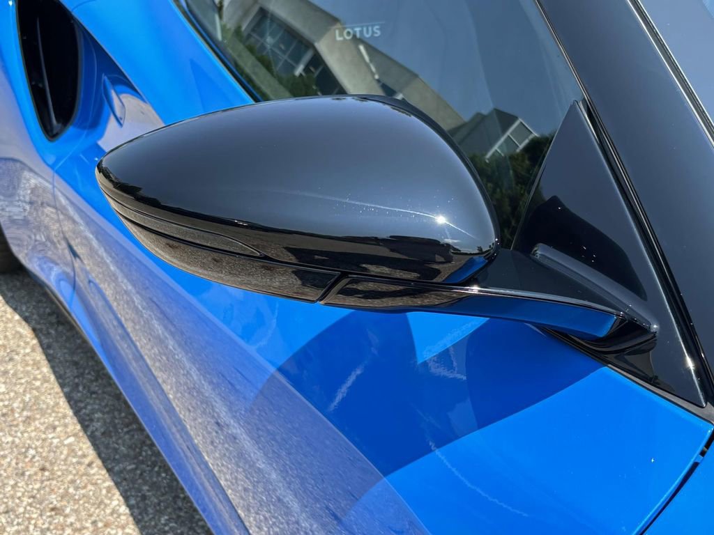 New 2025 Lotus Emira image 12