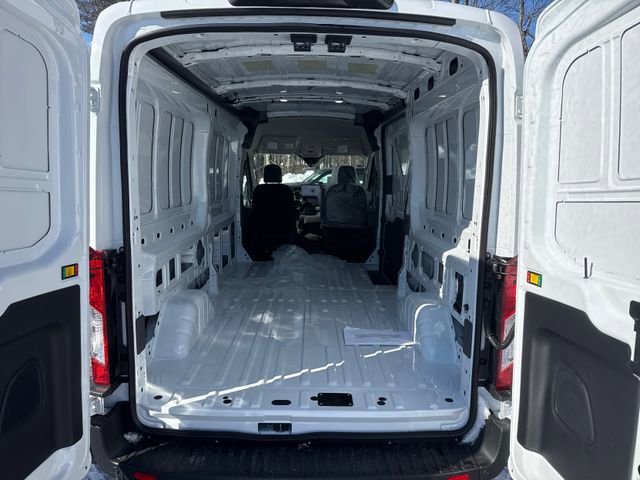 New 2026 Ford Transit 250 148 Medium Roof image 11