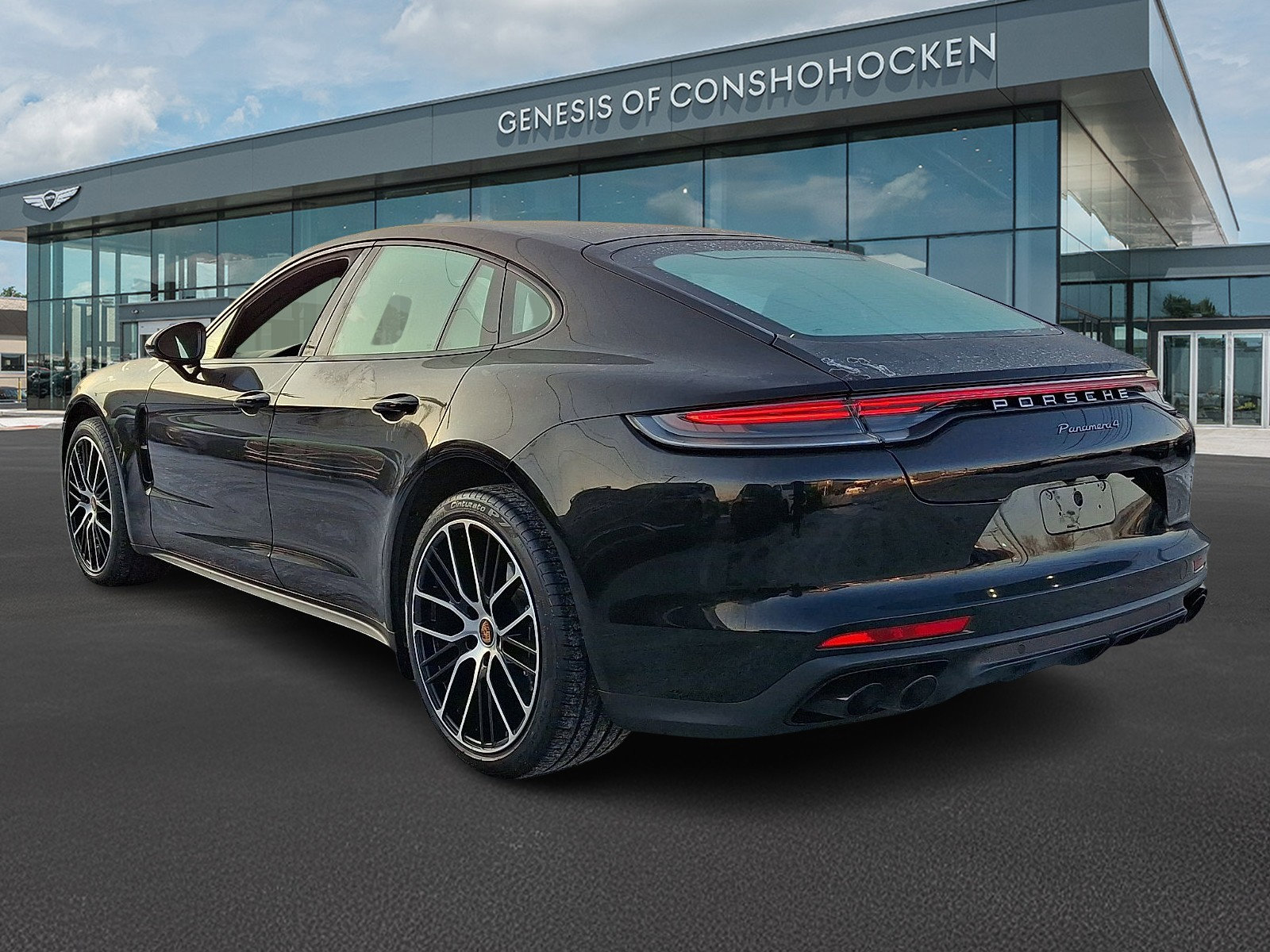 Used 2023 Porsche Panamera Platinum Edition RWD image 4