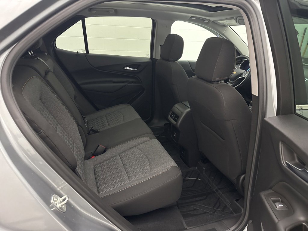 Used 2023 Chevrolet Equinox LT image 50