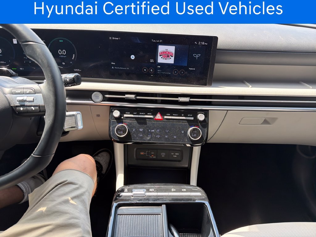Certified 2025 Hyundai Tucson SEL AWD/4WD image 22