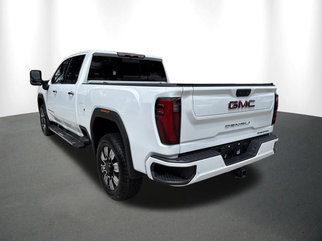 Used 2024 GMC Sierra 2500 Denali AWD/4WD image 17