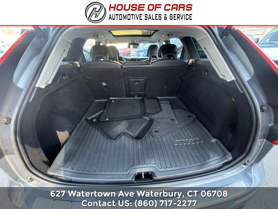 Used 2018 Volvo XC60 T5 Momentum w/ Vision Package image 45