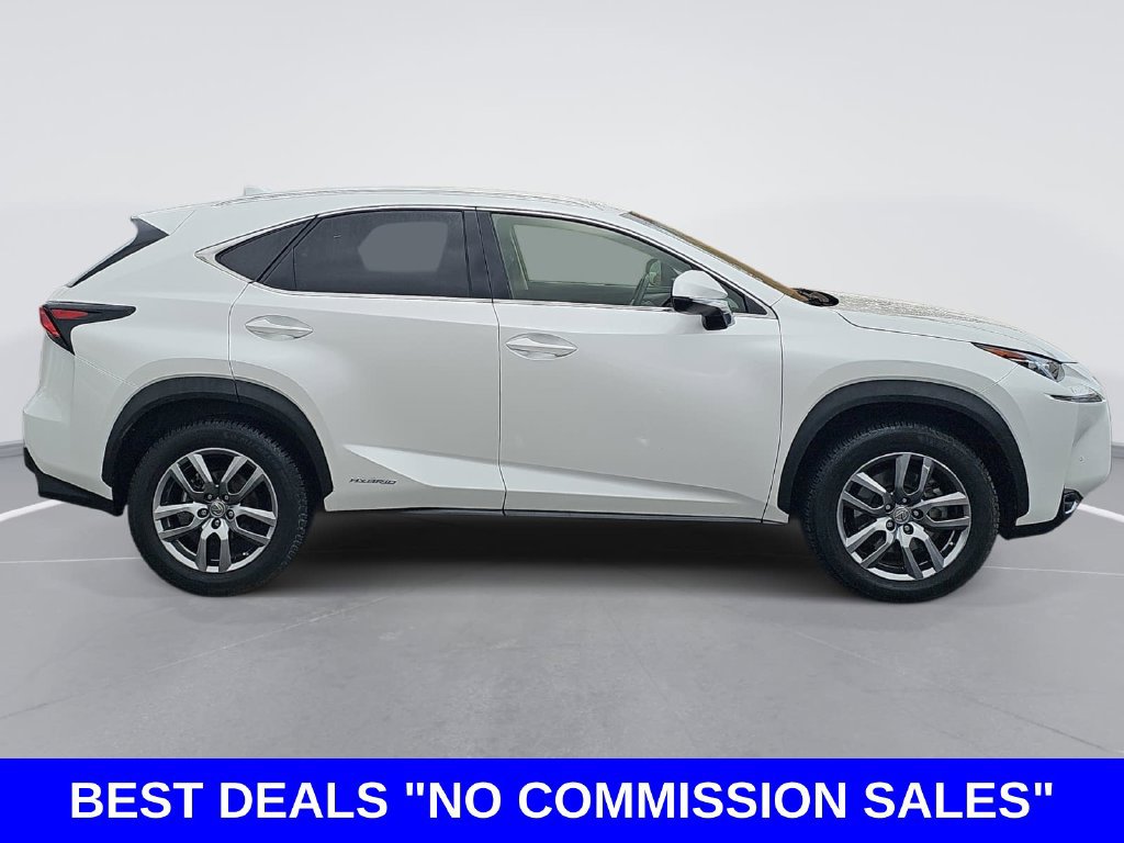 Used 2015 Lexus NX 300h AWD w/ Premium Package image 2