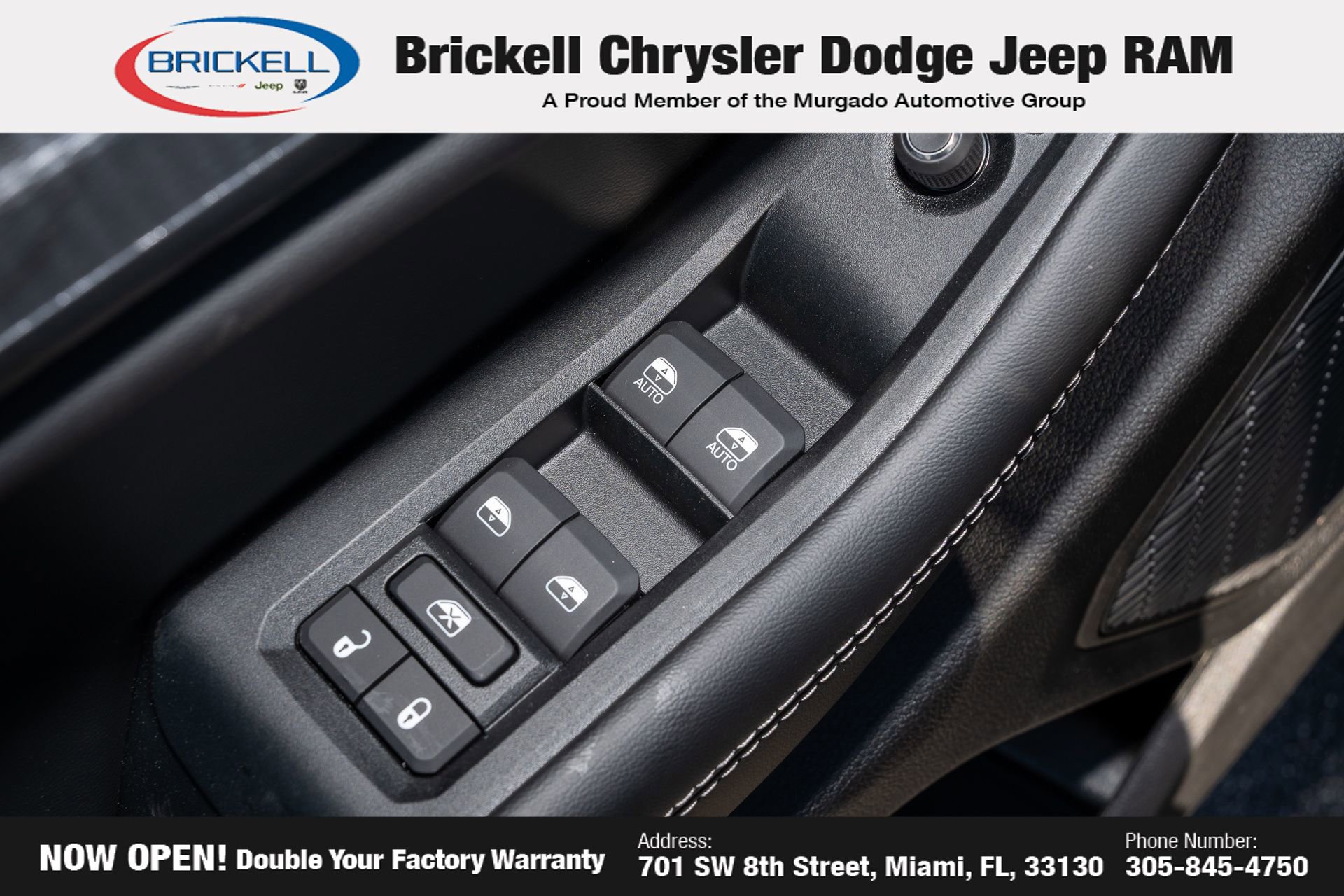 New 2025 Jeep Grand Cherokee L Laredo image 25