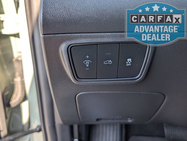 Used 2024 Hyundai Santa Cruz Limited AWD/4WD image 17
