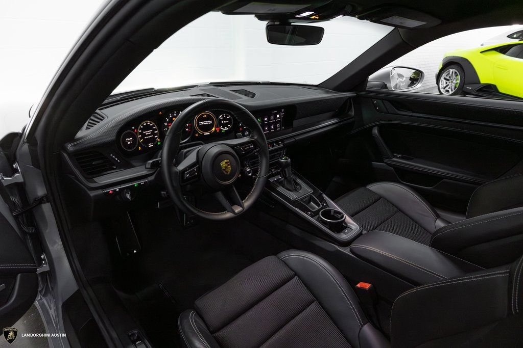 Used 2022 Porsche 911 GT3 RWD image 20