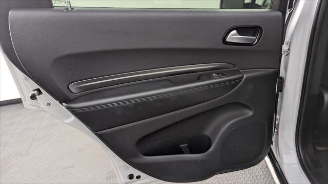 Used 2023 Dodge Durango SXT image 17