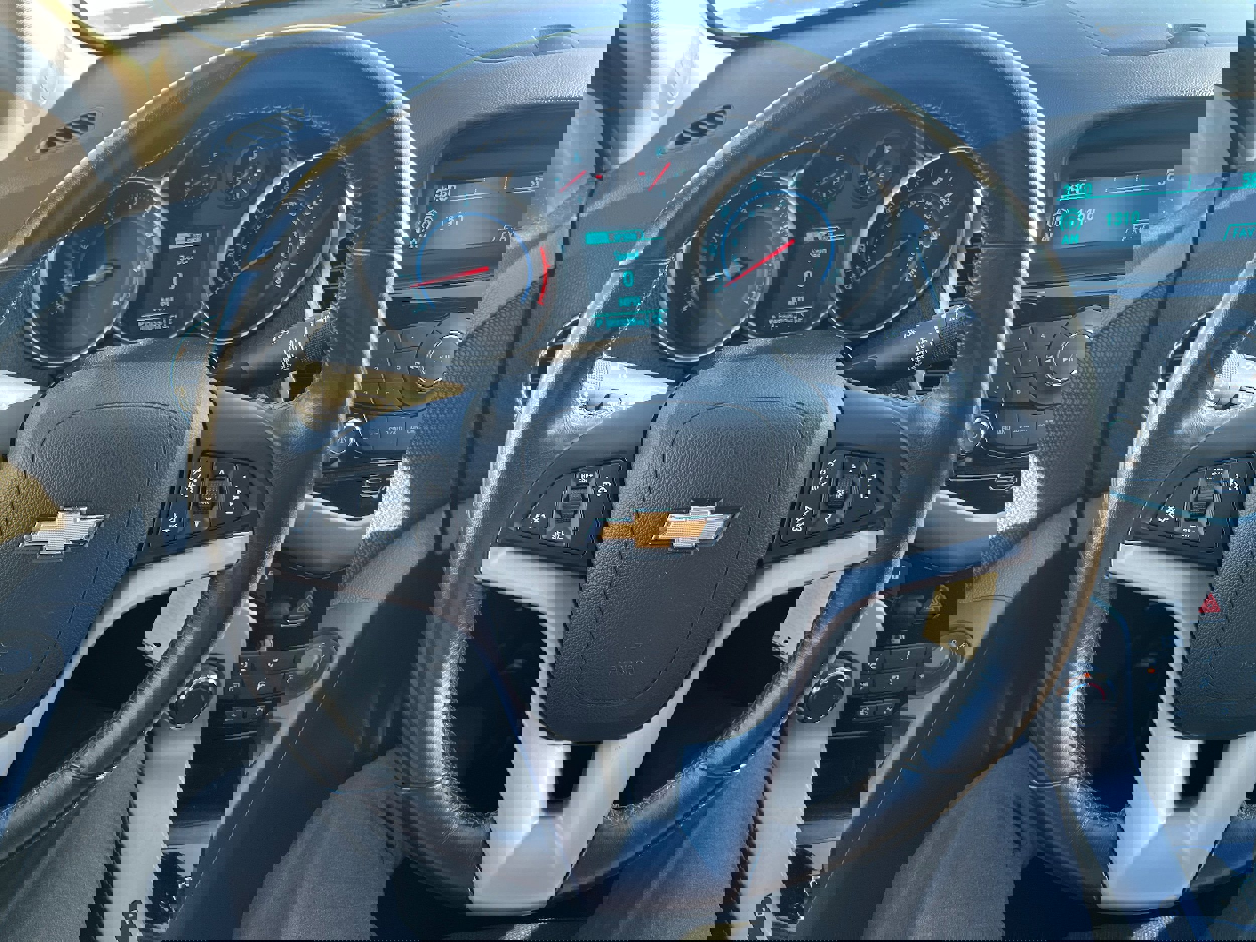 Used 2014 Chevrolet Cruze LT image 23