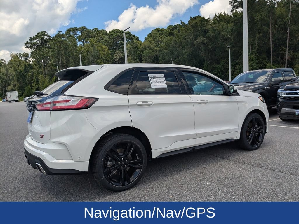 Certified 2024 Ford Edge ST w/ Equipment Group 401A AWD/4WD image 4
