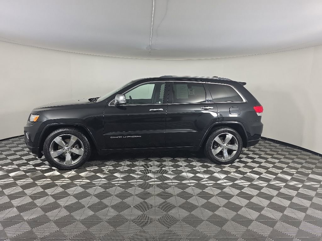 Used 2015 Jeep Grand Cherokee Overland AWD/4WD image 2