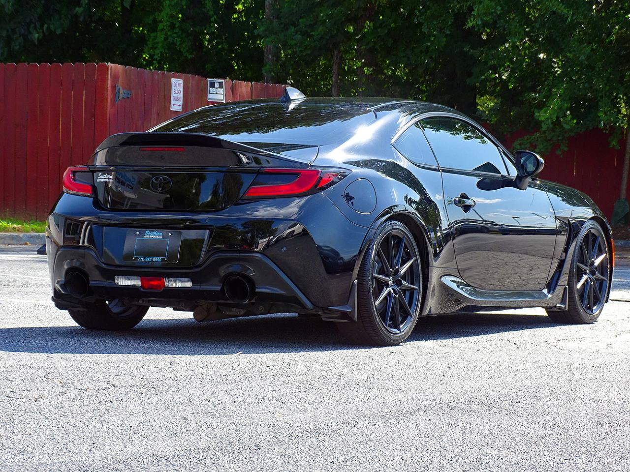 Used 2023 Toyota GR86 Premium RWD image 11