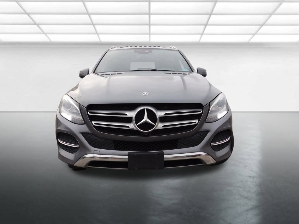 Used 2018 Mercedes-Benz GLE 350 4MATIC image 3
