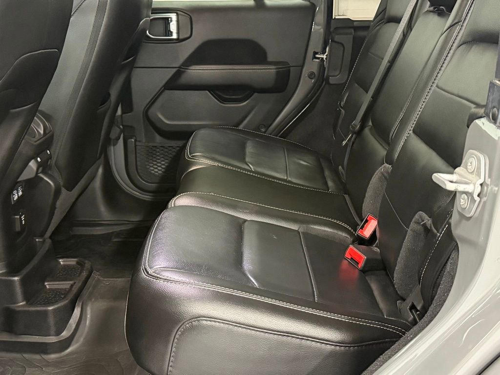 Used 2021 Jeep Wrangler Unlimited Sahara w/ Dual Top Group image 25