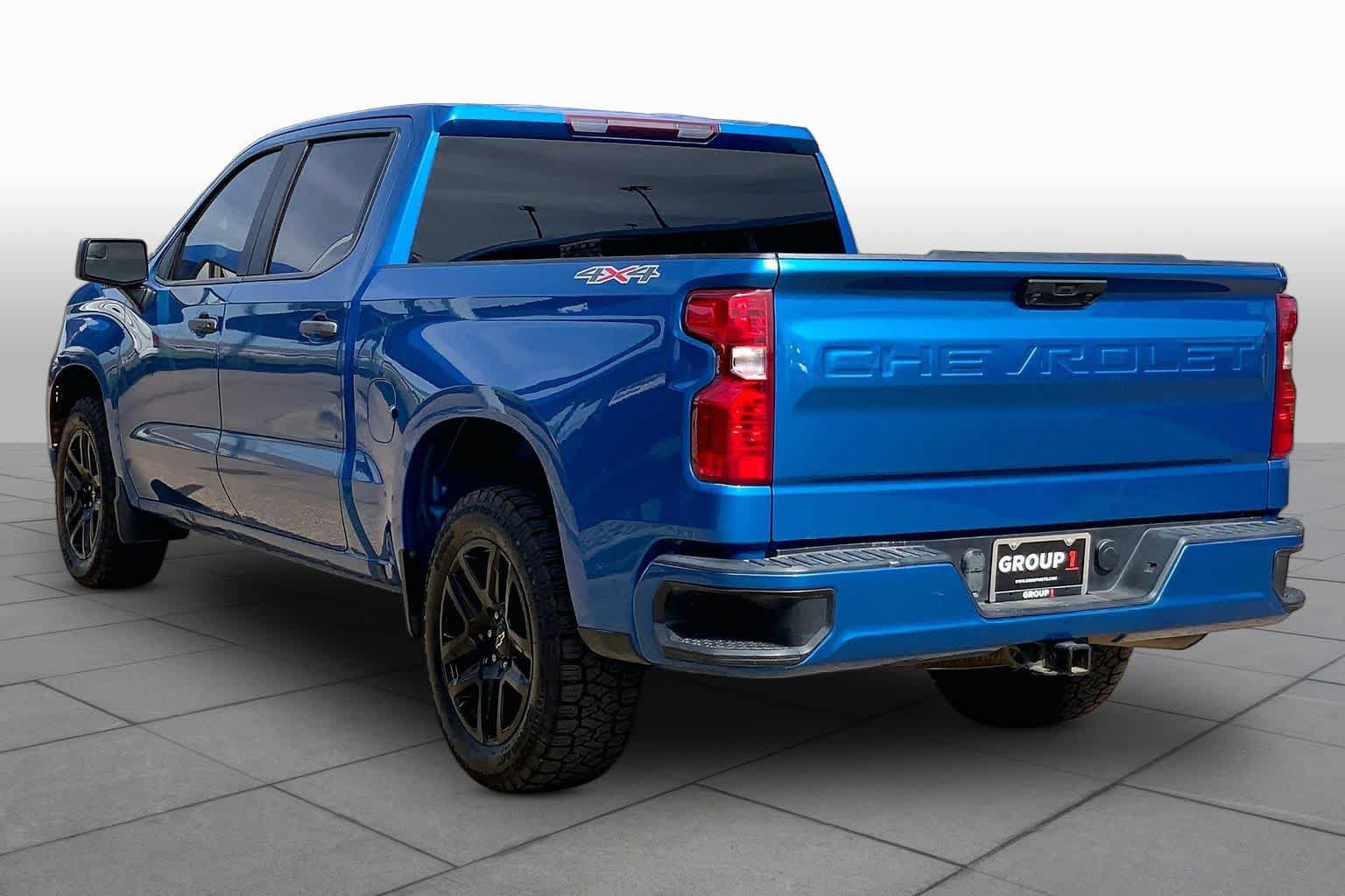 Certified 2022 Chevrolet Silverado 1500 Custom w/ LPO, Dark Essentials Package AWD/4WD image 12