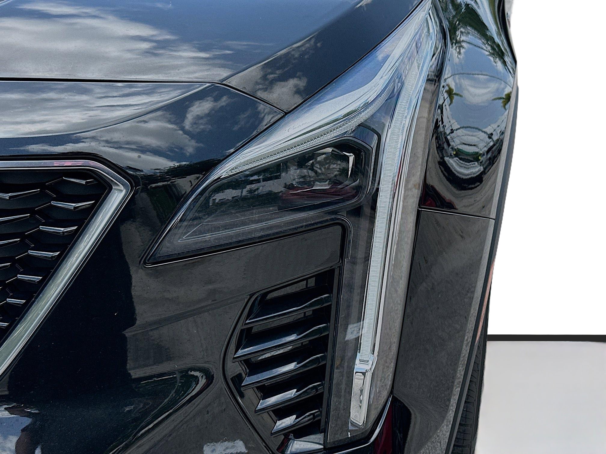 Used 2023 Cadillac XT4 Sport FWD image 29