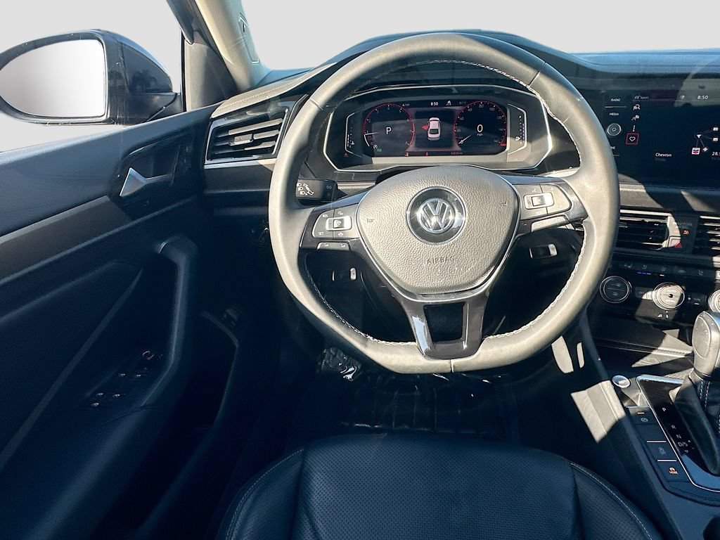 Used 2021 Volkswagen Jetta SEL Premium FWD image 24