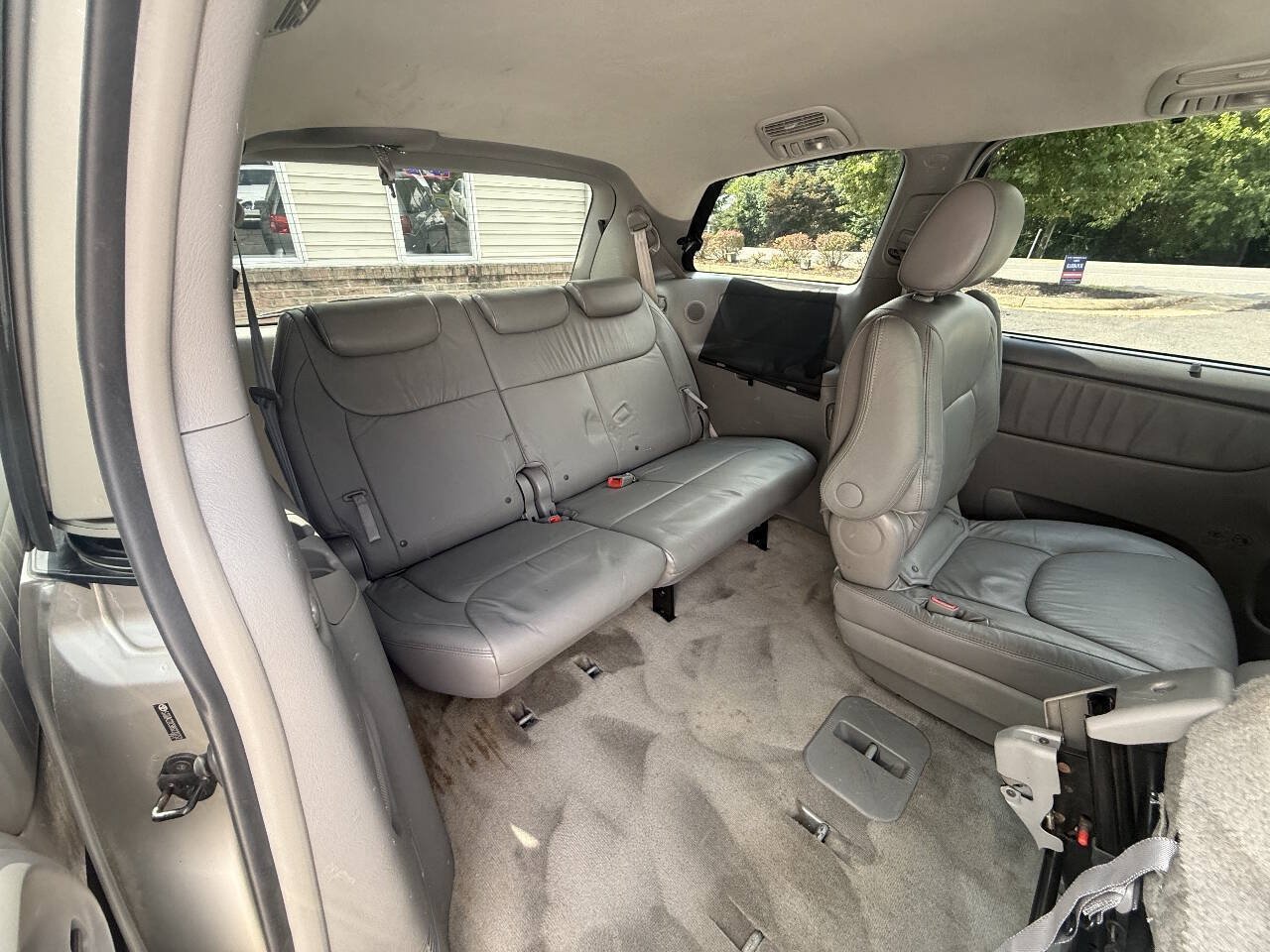Used 2008 Toyota Sienna FWD image 20