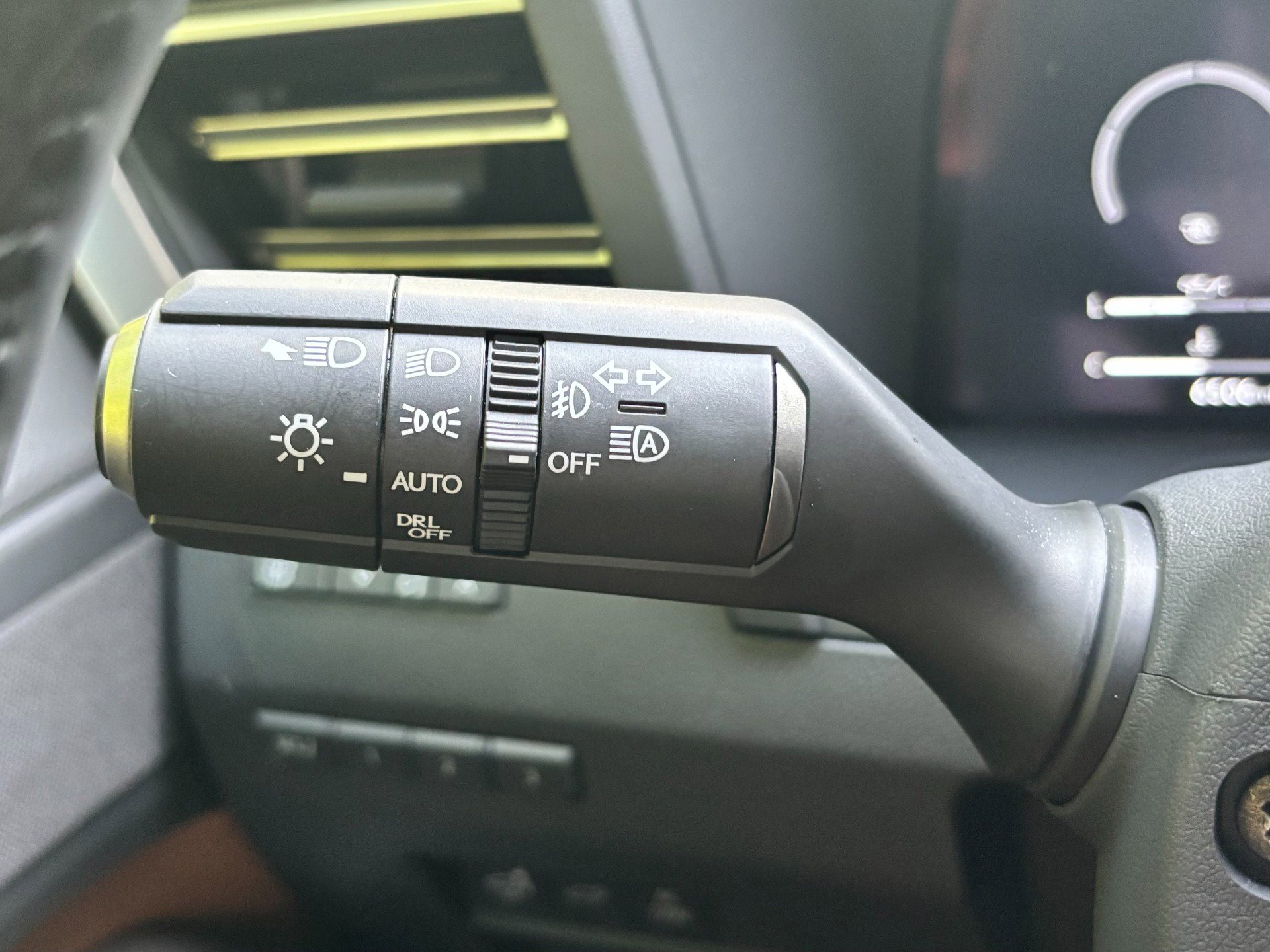 Used 2025 Lexus GX 550 w/ Accessory Package (2T) AWD/4WD image 53