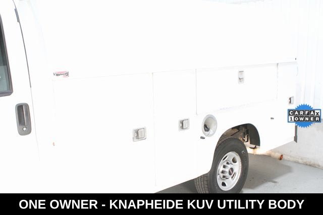 Used 2020 GMC Savana 3500 w/ Power Convenience Package RWD image 10