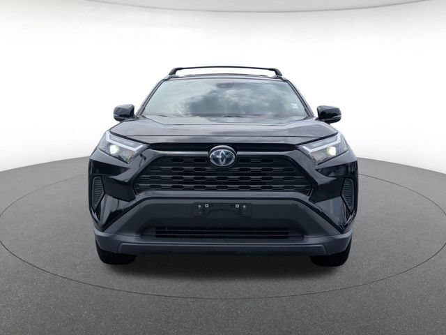 Used 2022 Toyota RAV4 XLE w/ Convenience Package AWD/4WD image 9