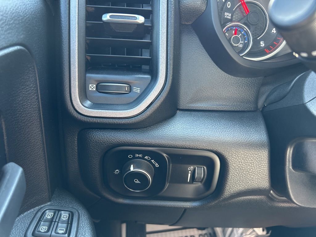 Used 2023 RAM 2500 Tradesman AWD/4WD image 22