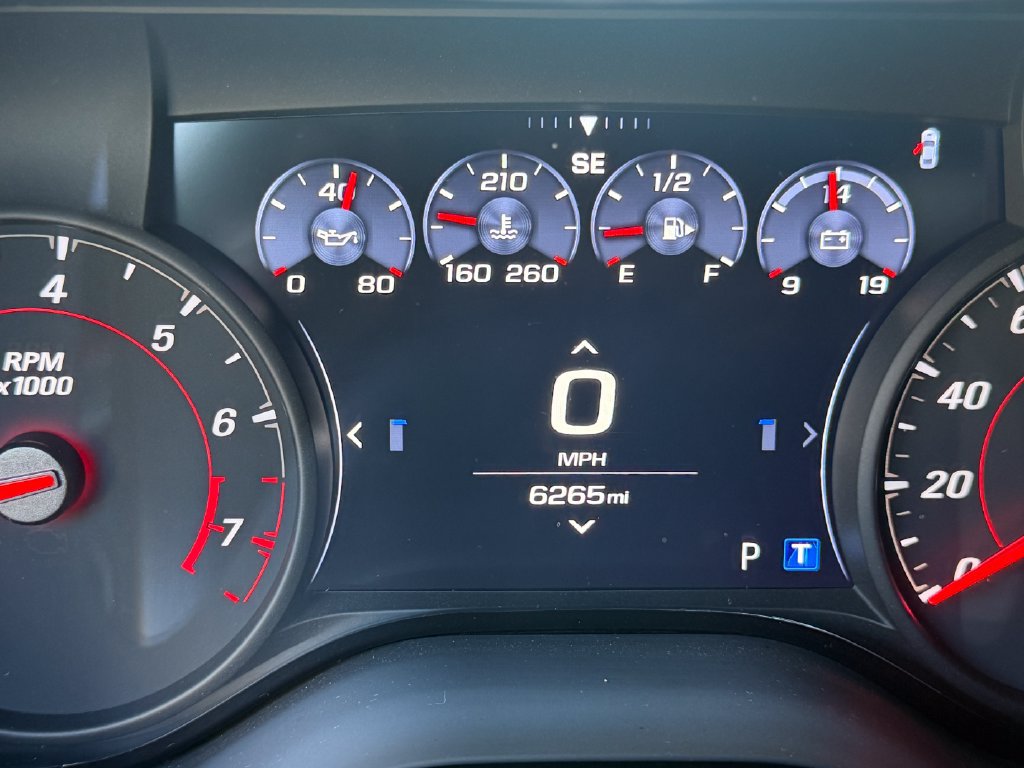Used 2024 Chevrolet Camaro SS RWD image 19