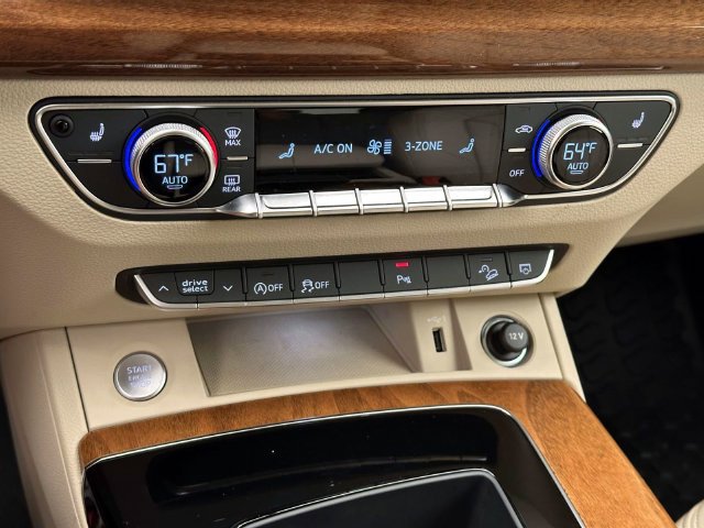 Certified 2023 Audi Q5 2.0T Premium w/ Convenience Package AWD/4WD image 23