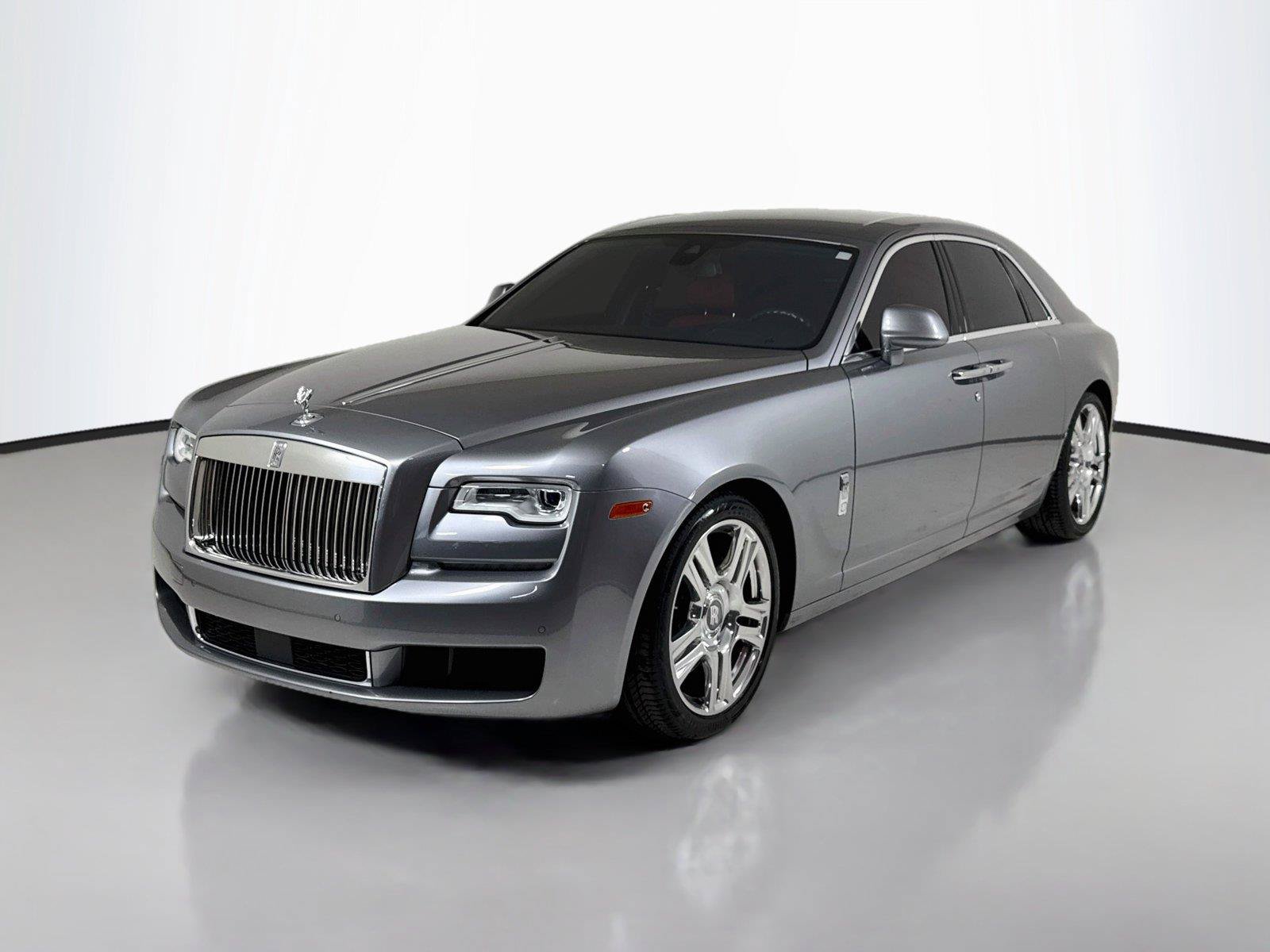 Used 2019 Rolls-Royce Ghost RWD image 9