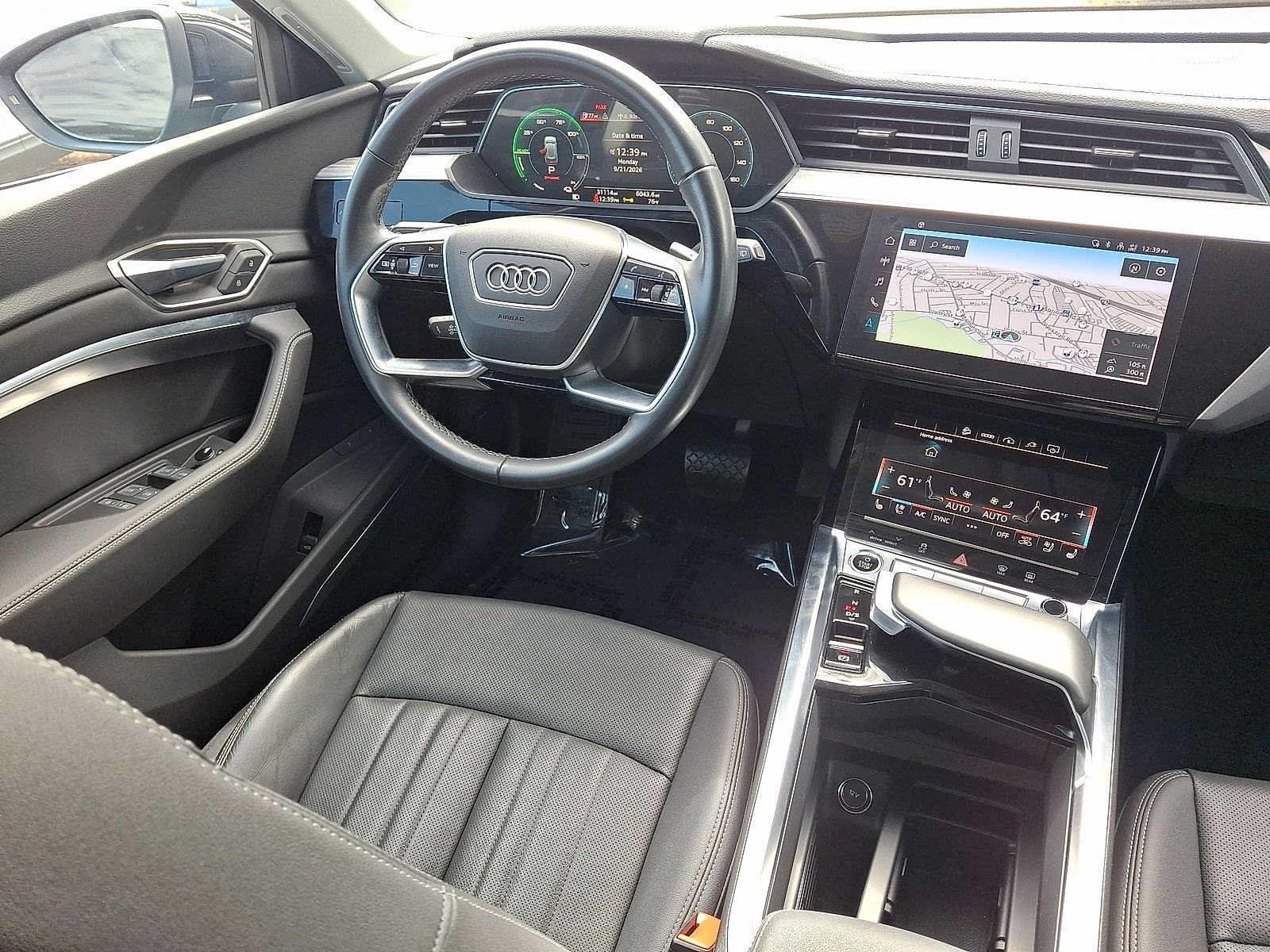 Used 2024 Audi Q8 e-tron Premium Plus w/ Premium Plus Package AWD/4WD image 15