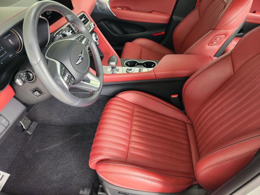 Used 2023 Genesis G70 3.3T w/ Sport Advanced Package image 10