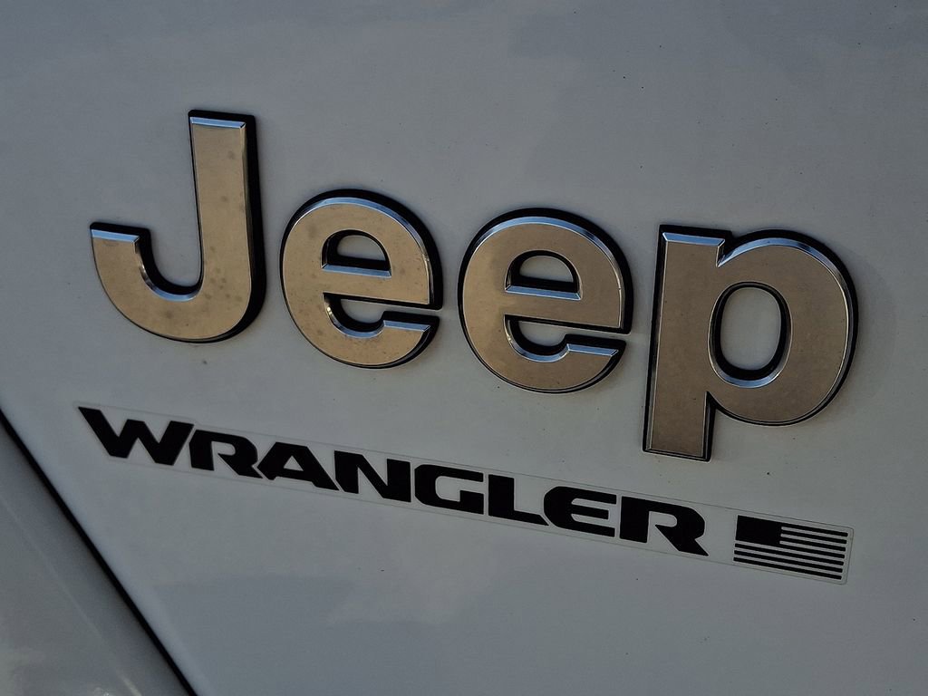 Used 2023 Jeep Wrangler Sahara w/ LED Lighting Group image 29