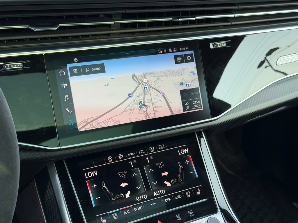 Used 2022 Audi RS Q8 AWD/4WD image 29