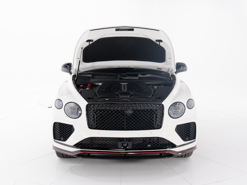Certified 2025 Bentley Bentayga image 48