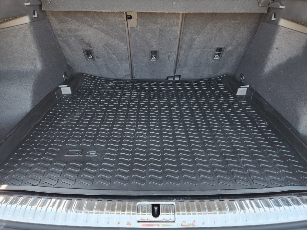 Used 2023 Audi Q3 2.0T Premium Plus image 38