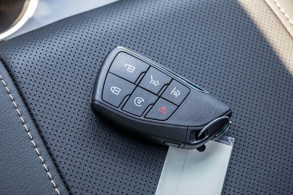 New 2026 Chevrolet Suburban Premier image 34