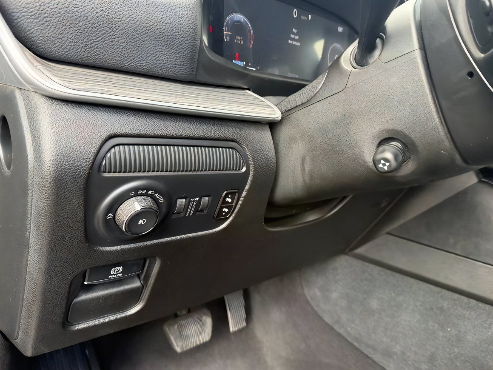 Used 2024 Jeep Wagoneer Series II w/ Flexible Seating Group RWD image 26