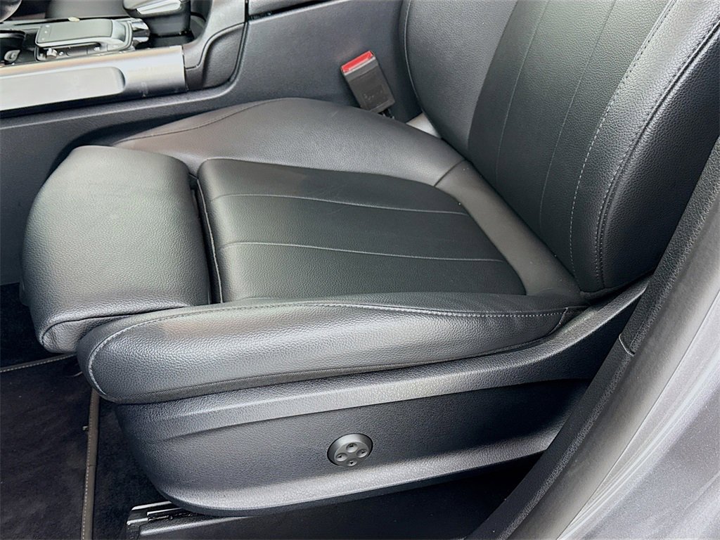 Used 2022 Mercedes-Benz GLB 250 GLB 250 image 19