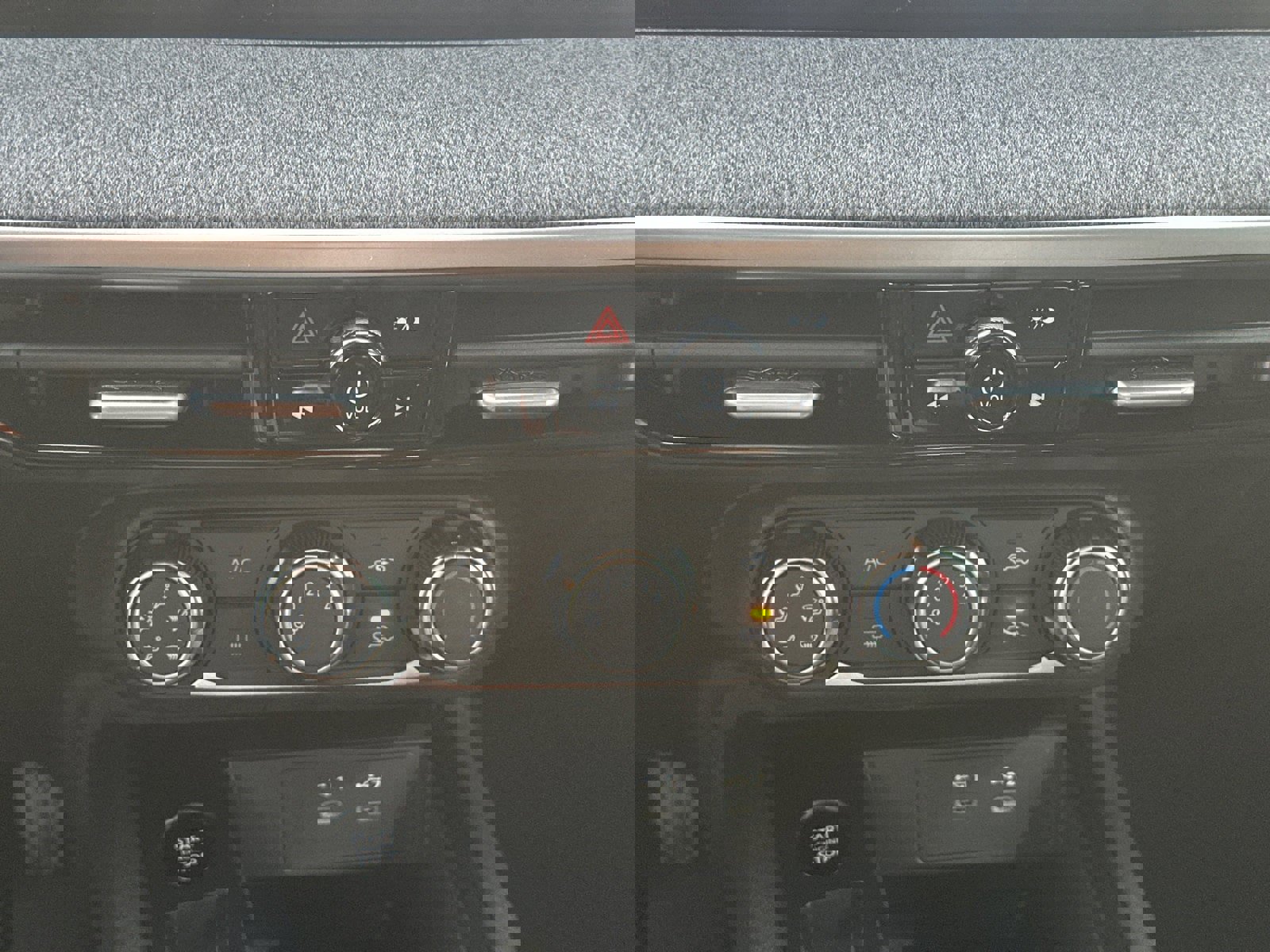 New 2026 Nissan Kicks S image 29