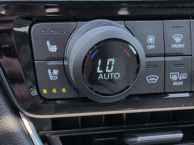 Used 2024 Toyota Grand Highlander FWD image 21